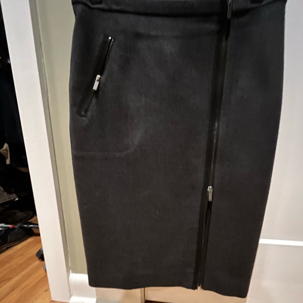 Size 6 J. Crew wool skirt with zipper details